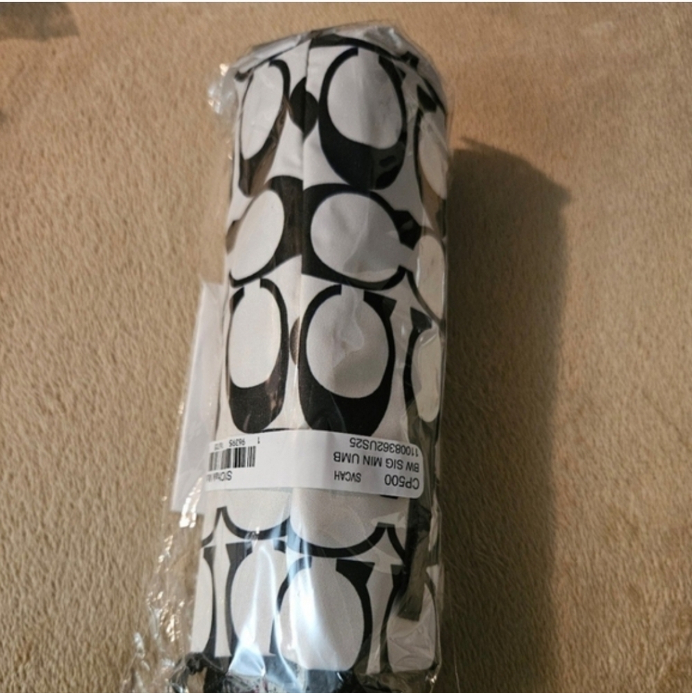 Coach Mini Umbrella - Picture 2 of 2